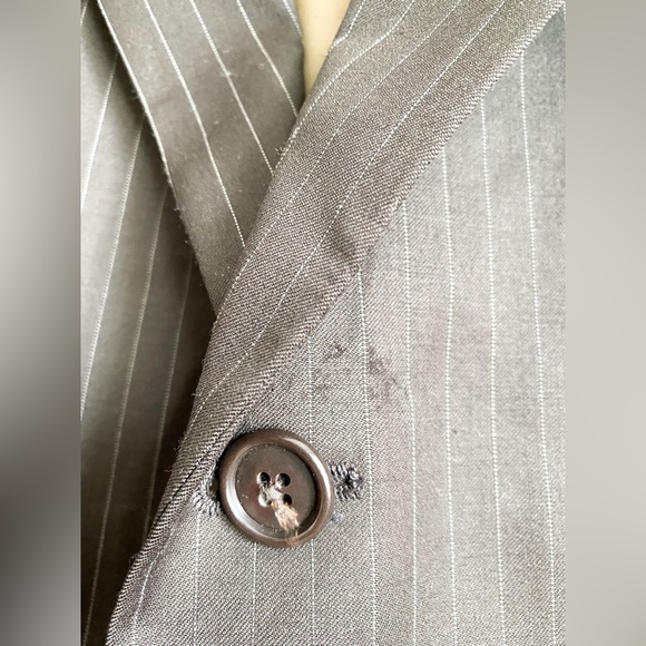 Calvin Klein Wool Pinstripe Brown Blazer Sport Coat Suit Jacket Three Button 42R - Picture 12 of 12